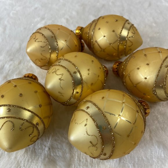 Vintage glass ornaments set of 6 Gold Egg shape Glitter raised design - Picture 2 of 9